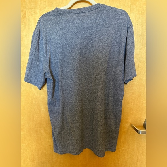 Vineyard Vines Edgartown Tee Shirt Medium blue. - Picture 7 of 12